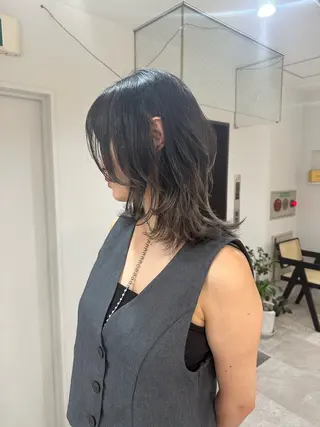 ミディアム カラー ヘアアレンジ SALOWIN京都河原町Suite店所属・外国人風レイヤー/ ハイトーンSHUのヘアスタイル