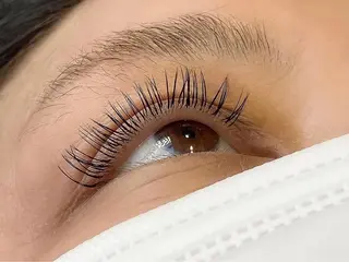 マツエク・マツパ nuna池袋 mokaのマツエク・マツパデザイン