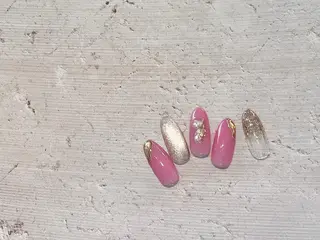 ネイル Revia所属・Revia おおだちあやなのネイルデザイン