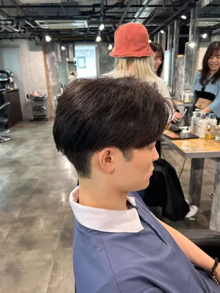 メンズ メンズ特化美容師 💠チナツのヘアスタイル