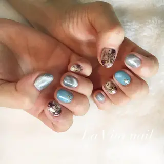 ネイル La Colzaのネイルデザイン