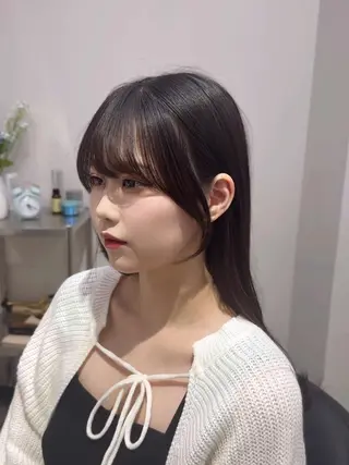 ミディアム YUZU🎀顔まわり ×レイヤー×髪質改善のヘアスタイル