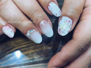 ネイル ヘアーサロン大野所属・nailsalon SWATiのネイルデザイン