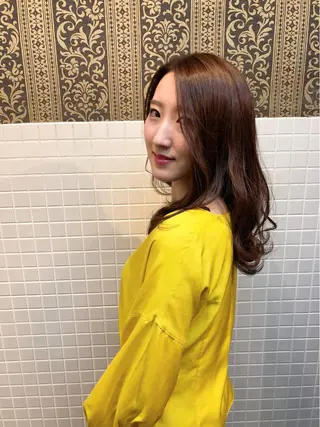 セミロング H by Real meのヘアスタイル