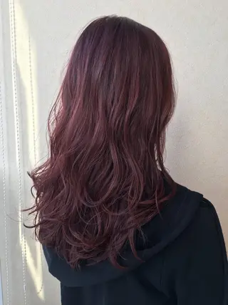 ロング カラー パーマ 三浦 栞のヘアスタイル