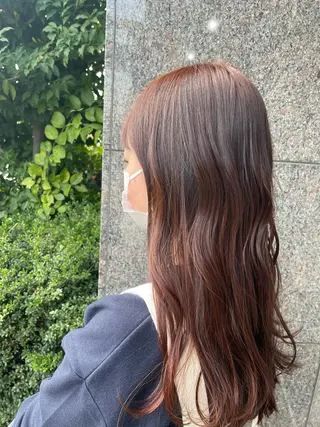 ロング カラー BLANCA　HAIR西尾所属・新納 杏奈のヘアスタイル