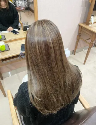 セミロング カラー belle / anna🎀のヘアスタイル