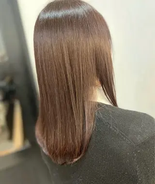 セミロング カラー 髪質改善🦋山崎南乃 🪼透明感カラー✨️のヘアスタイル