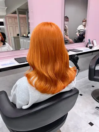 セミロング カラー ヘアアレンジ 💕上野美容師☁ ブリーチ💖サワのヘアスタイル