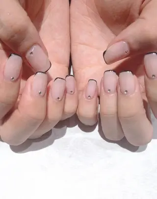 ネイル 會田 瑠衣のネイルデザイン