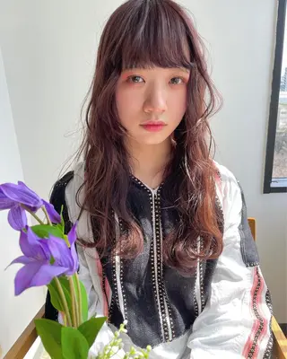 ロング カラー ハイトーン/レイヤー /ケアブリーチ石川治のヘアスタイル