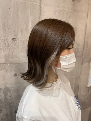 ミディアム カラー Felice Erikaのヘアスタイル