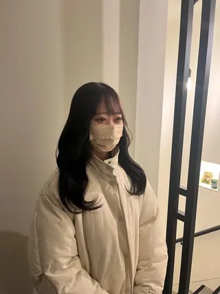 カラー 山本 彩香のヘアスタイル