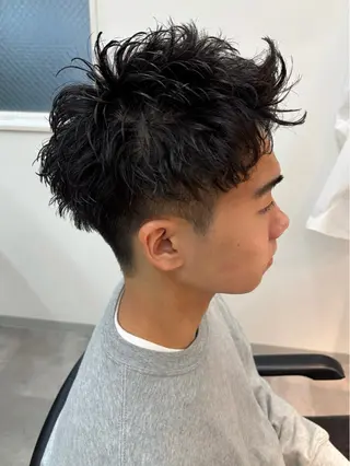 メンズ 保立メンズカット 千葉駅フェザーパーマのヘアスタイル