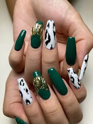 ネイル nailALBA 安蒜良彰のネイルデザイン