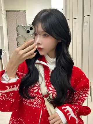 ロング カラー 加藤 優里のヘアスタイル