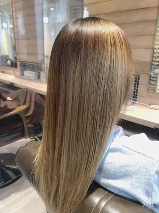 ロング EARTH志木/佐藤 氷河のヘアスタイル