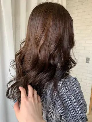 ロング u n aのヘアスタイル