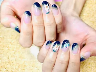 ネイル 大崎 奈々のネイルデザイン