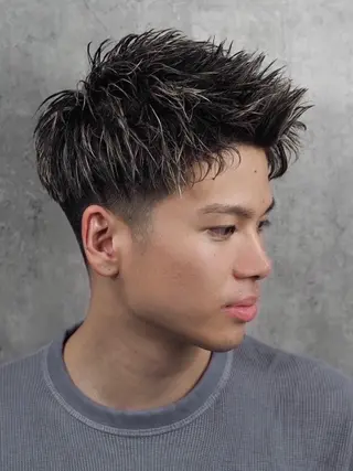 ショート 高橋 ヒゲイトのヘアスタイル