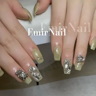 ネイル Emir Nailのネイルデザイン