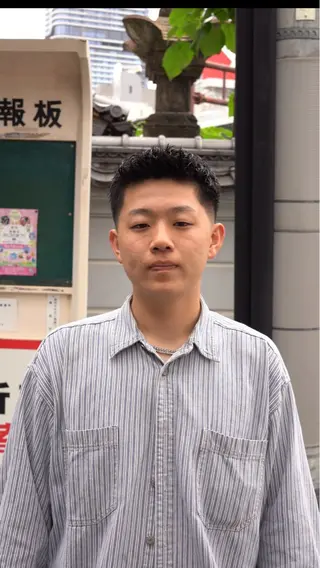 ショート パーマ メンズ GAKU 岳人のヘアスタイル