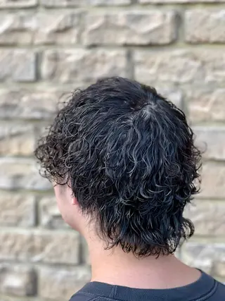 ミディアム パーマ 小松 智寛のヘアスタイル