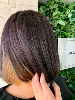 ミディアム 韓国ヘア×ハイトーン AYA💫のヘアスタイル