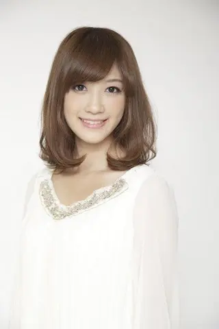 セミロング カラー 髪質改善/透感カラー 山下輝人のヘアスタイル