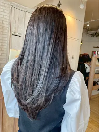 ロング カラー カラーモデル募集中 🍒　豊田　愛のヘアスタイル