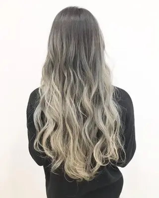 ロング カラー パーマ ヘアアレンジ メンズ キッズ ネイル マツエク・マツパ アイブロウ Eirデザイナーズ サロン茶屋町tomoのヘアスタイル