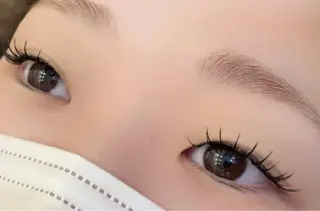 マツエク・マツパ VIVIT久宝寺店所属・安藤 美羽のマツエク・マツパデザイン