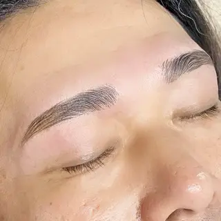 メンズ アイブロウ mone~total care salon~所属・mone (モーネ)のマツエク・マツパデザイン