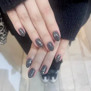 ネイル Tsuki🌙/渋谷 /パラジェルのネイルデザイン