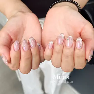 ネイル nailsalon Mirrorのネイルデザイン