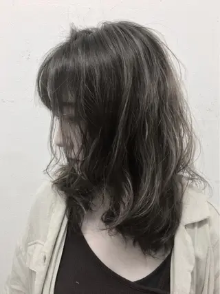 セミロング パーマ 韓・中華美女ヘア 🇰🇷×🇨🇳のヘアスタイル