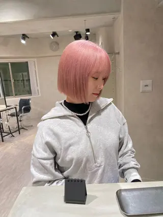 ショート カラー ダブルカラー ブリーチ/kaitoのヘアスタイル