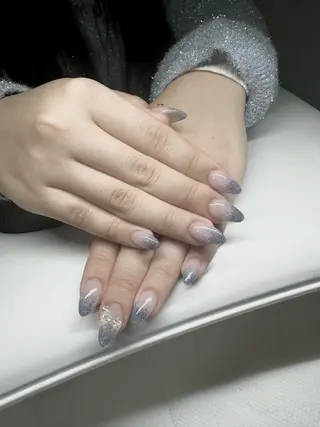 ネイル EMI ANA.CHUOのネイルデザイン