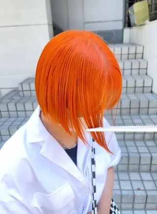 ショート カラー 渋谷ケアブリーチ Suuのヘアスタイル