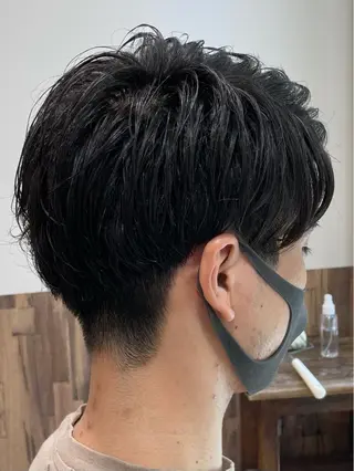 ショート パーマ メンズ 井上 武輝のヘアスタイル