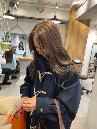 ミディアム カラー オリーブ/縮毛♡ Natsuno🩰のヘアスタイル