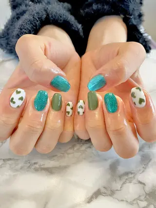 ネイル ネイルサロン D-glowのネイルデザイン