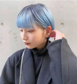 ショート デザインカラーEir 茶屋町/田村のヘアスタイル