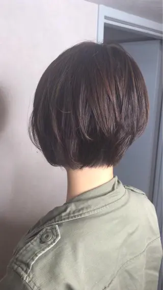 ショート カラー L’atelier BROCANTE (ラトリエ ブロカント)所属・BROCANTE立川 karasawa.nのヘアスタイル