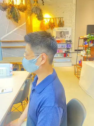 メンズ UNITED BEAUTY KANAZAWA所属・森田 雄政のヘアスタイル