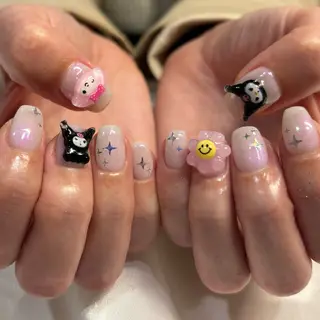 ネイル sharesalon    room59所属・nozomi 🌙のネイルデザイン