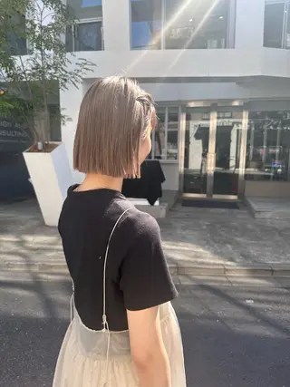 ショート カラー REINA☁️透明感 カラー/ぷつっと♡のヘアスタイル