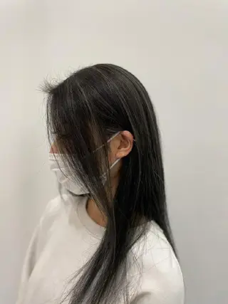 ロング TONI&GUY所属・Otsuka Satsukiのヘアスタイル