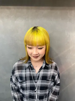 セミロング カラー TNB TOKYO所属・Insta 指名 No.1KURUMIのヘアスタイル