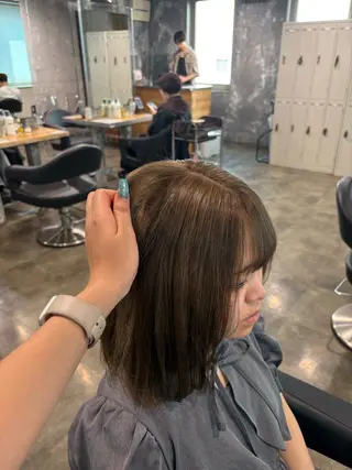ミディアム カラー ハイトーンブロンド 横浜💞ミオのヘアスタイル
